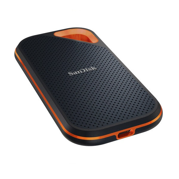 SanDisk Extreme Pro Portable SSD - 4TB / Up to 2000 MB/s / USB 3.2 Gen 2 Type-C / External SSD (Solid State Drive)
