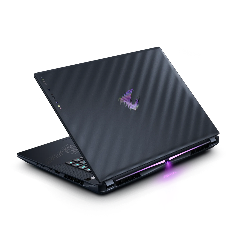 Gigabyte Aorus Master 16 Am6H Gaming Laptop Black