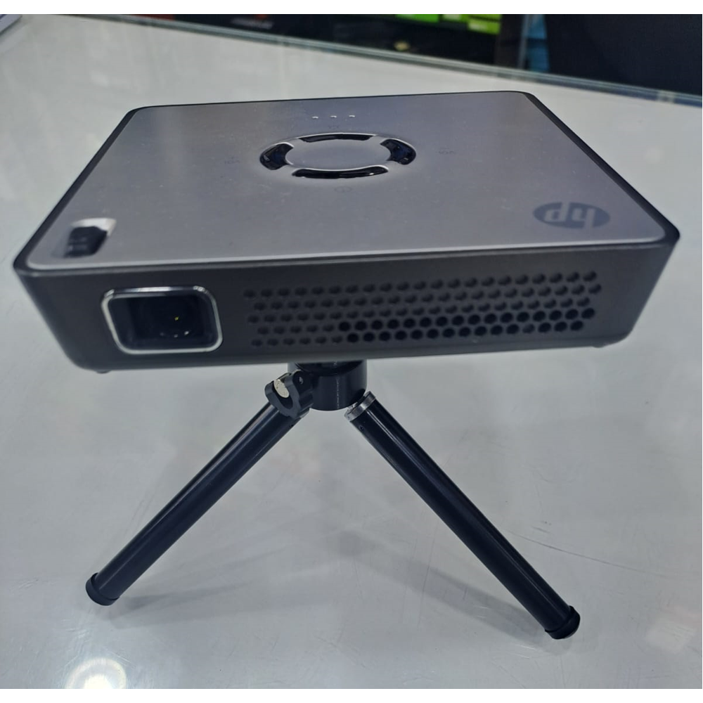 HP MP120 Mobile Projector WiFi 120 lumens Tripod