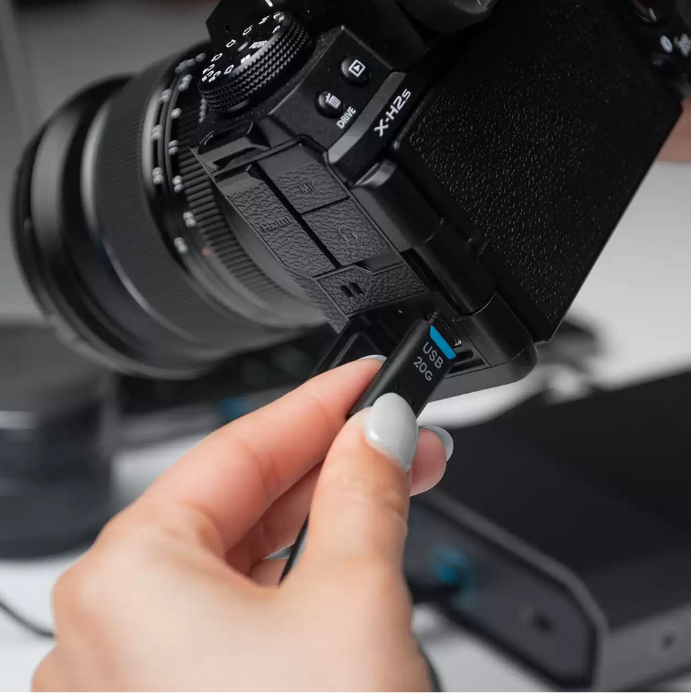 High-Speed USB-C 20Gbps Cable (from SanDisk) – 3.2ft