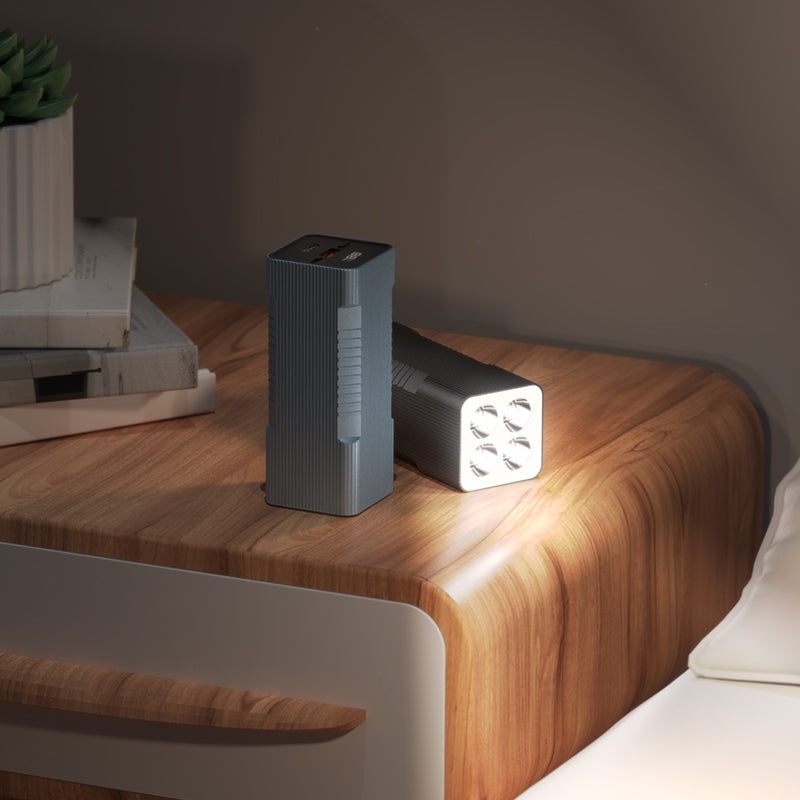 Hoco Q15 Flashlight 22.5W Fully Compatible Power Bank 10000mAh – Black