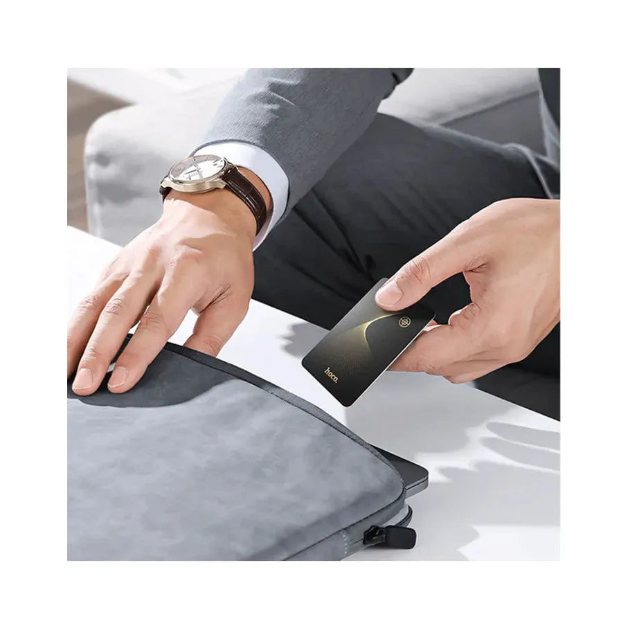 Hoco Smart Wireless Tracker Card Wireless Charging (E92) - Compact & Efficient
