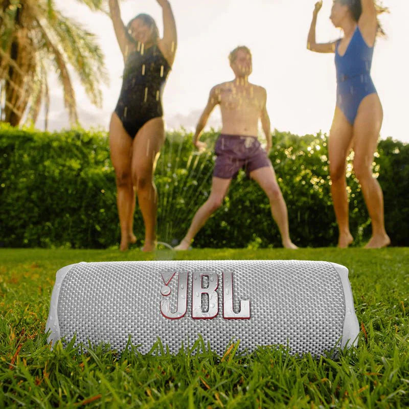 JBL Portable Speaker Flip 6 - White