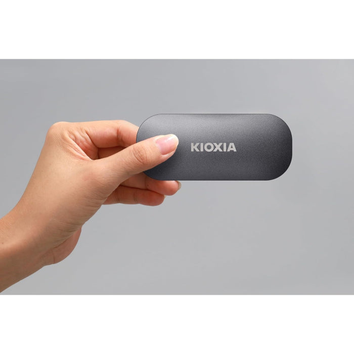 Kioxia Exceria Plus 500GB Portable SSD Upto 1050 MB/s USB 3.2 Gen 2