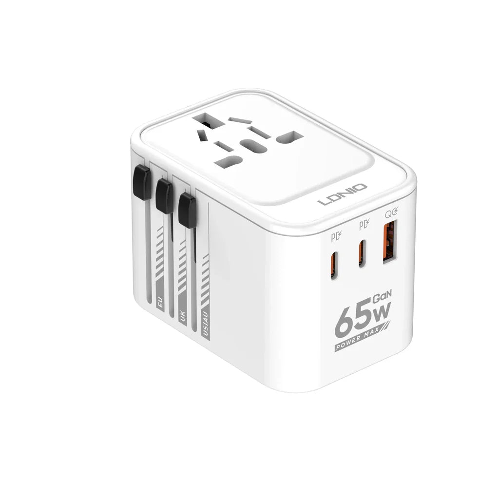 Ldnio 3 USB Ports 65W GaN Travel Converter Adapter Z6