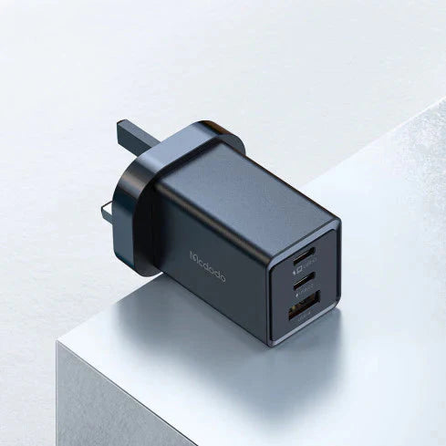 MCDODO CH-1553 70w 2C+1A GAN 5 MINI FAST CHARGER (UK) (2M USB-C TO UCB-C CABLE)