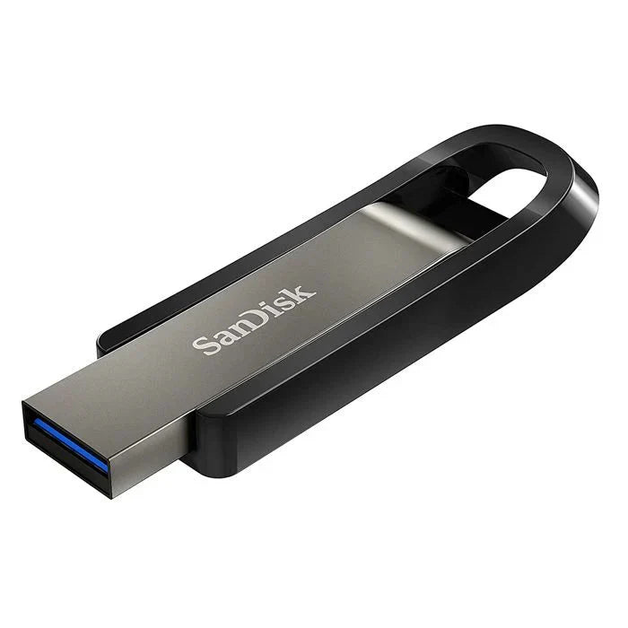 SanDisk Ultra Extreme Go Flash Drive – 128GB / USB 3.2 Gen 1 / Black and Silver