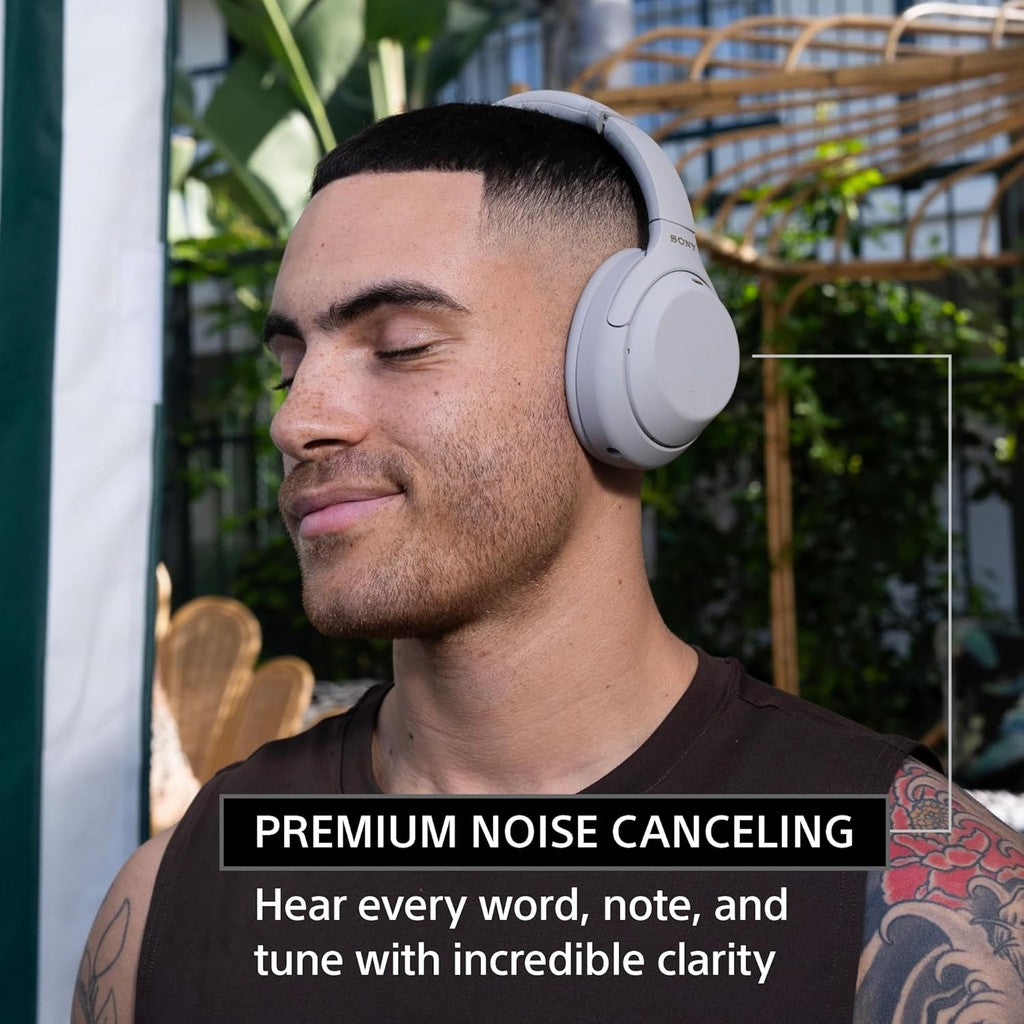 Sony WH-1000XM4 Noise Cancelling Headphone - Over-Ear / Wireless / Black