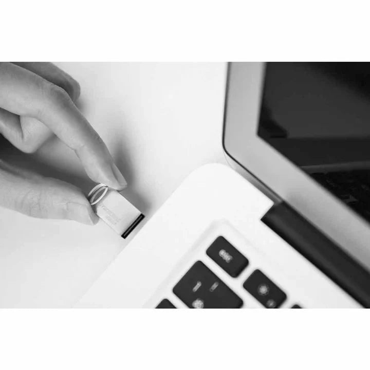 TRANSCEND 32GB JETFLASH USB 3.0 FLASH DRIVE